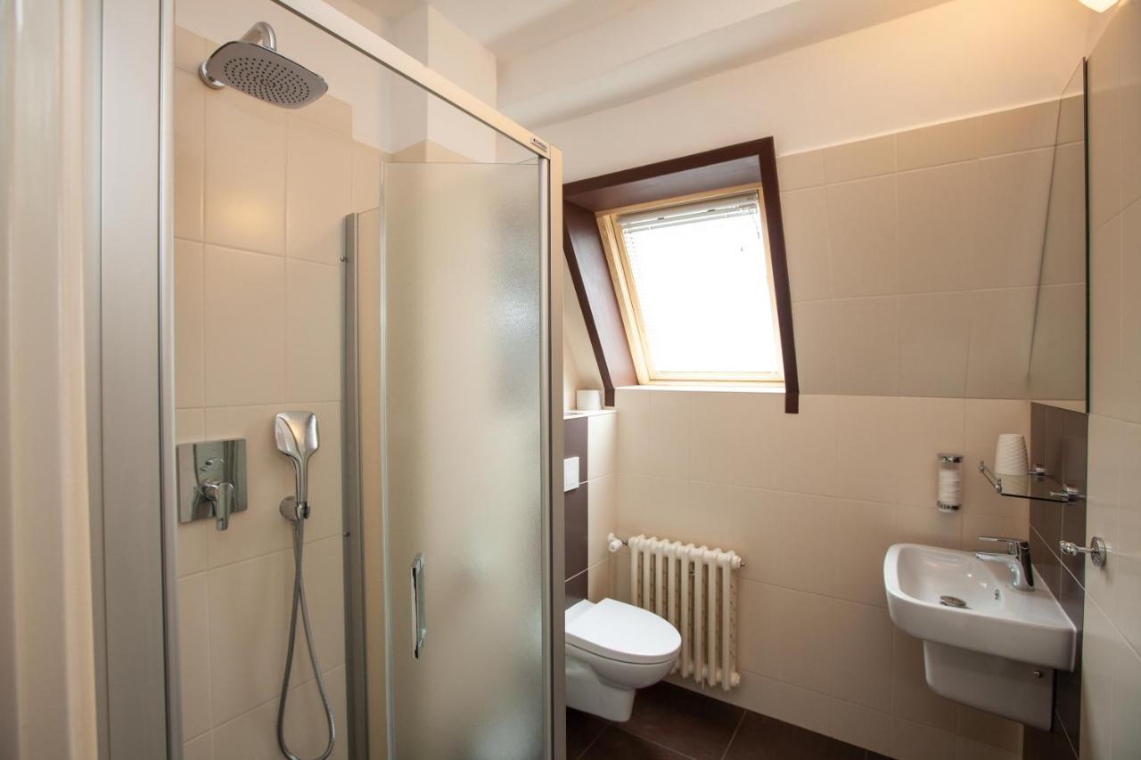 Hotel Stella Plzen Luaran gambar